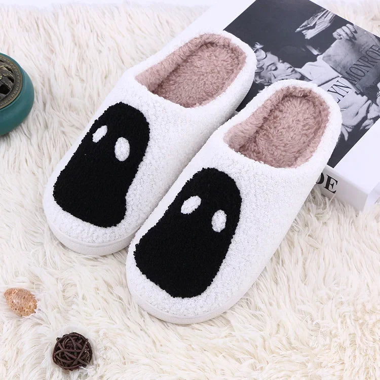 Halloween bad smile skull slippers