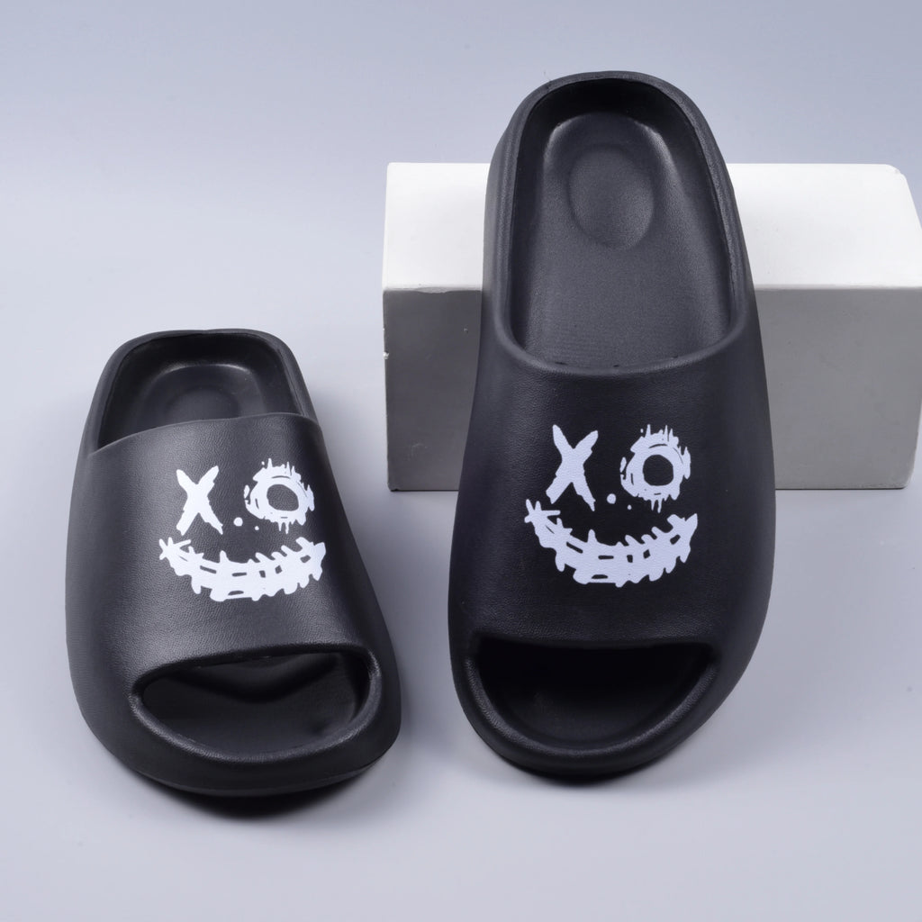 Smile Slippers - XO Smiley Couple Slides